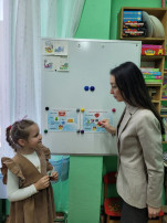 В нашем ДОУ ежедневно проходят индивидуальные и групповые занятия с учителем-логопедом В нашем ДОУ ежедневно проходят индивидуальные и групповые занятия с учителем-логопедом.