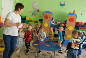 Увлекательное занятие во 2 младшей группе "А" Увлекательное занятие во 2 младшей группе "А".