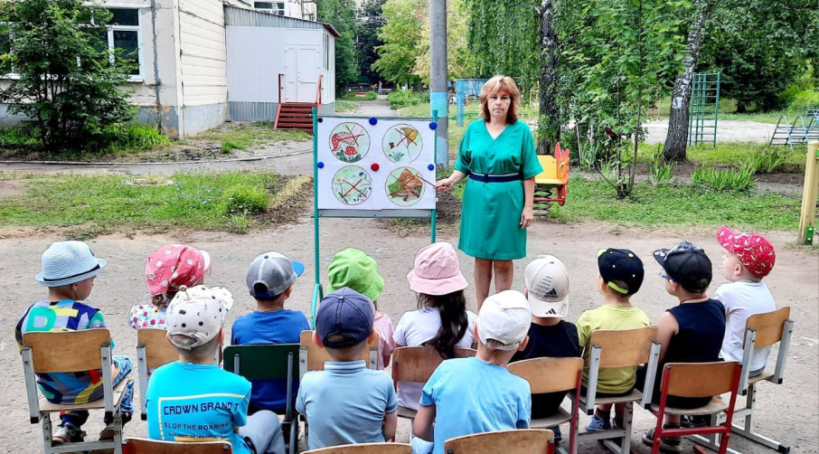 Вот так прошел "День природы" в средней группе "А" Вот так прошел "День природы" в средней группе "А".